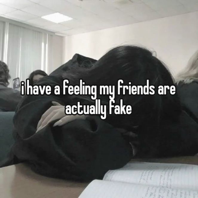 How To Be A Fake Friend (A Step By Step&nbsp;Guide)